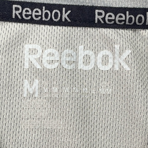 Reebok Shirt‎ Mens Medium Light Grey Short Sleeve Athletic Tee - Picture 7 of 10